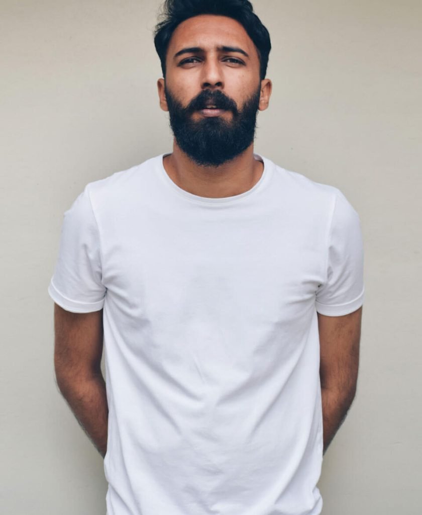 Men white T-Shirt